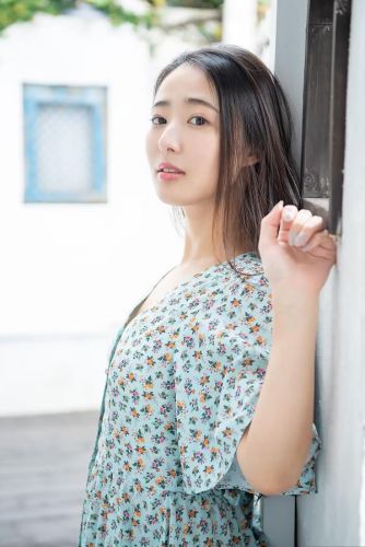 松岡すず(松冈铃,SuzuMatsuoka)