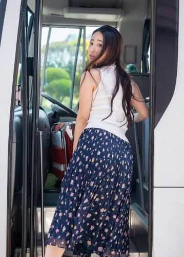 松岡すず(松冈铃,SuzuMatsuoka)