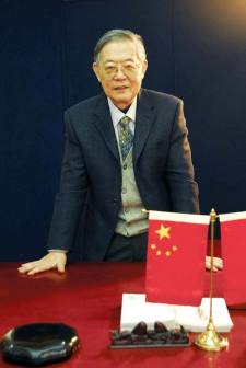 周光召