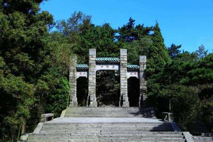 含鄱口