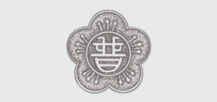 普成学校梨花纹章校标