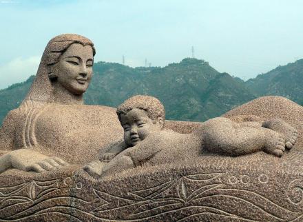 黄河母亲雕像