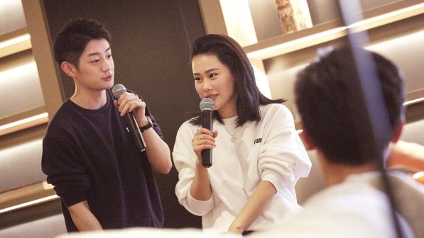 杨若天 袁娅维