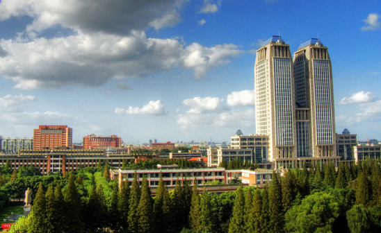 复旦大学