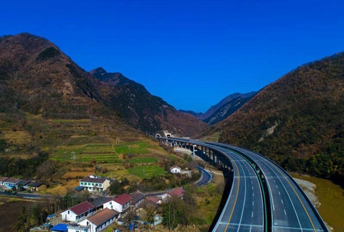 坎坪至汉中段