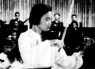 俞丽拿《梁山伯与祝英台》首演