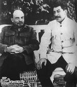 1922年的斯大林与列宁