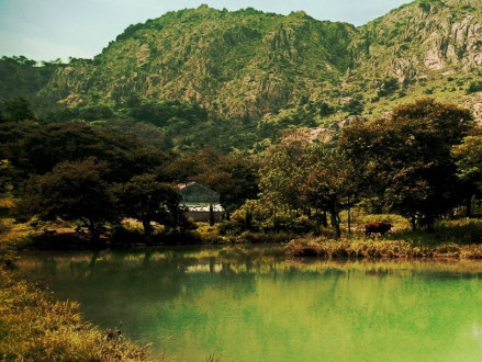藏南镇藏马山国际乡村游