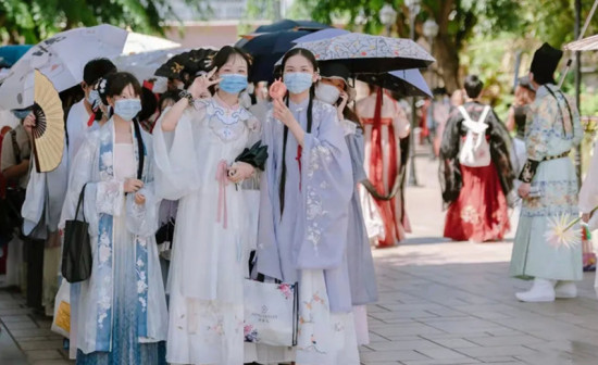 汉服