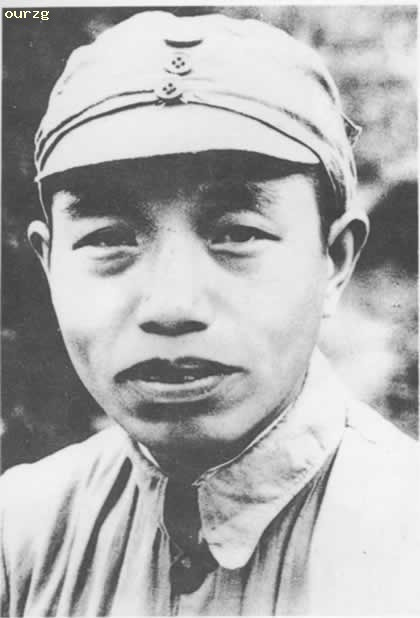 谭震林 