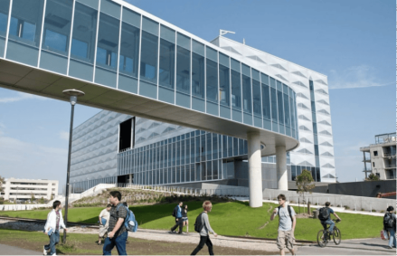 滑铁卢大学基奇纳校区