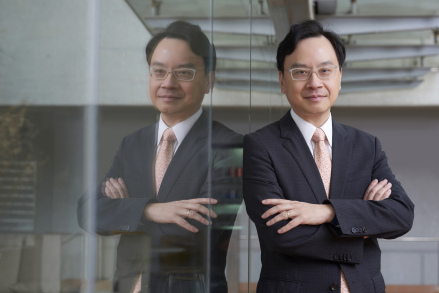 卢煜明教授