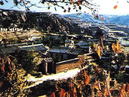 百家垴--“百团大战”彭德怀指挥所旧址。