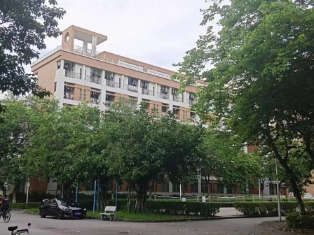 大学城校区校园环境