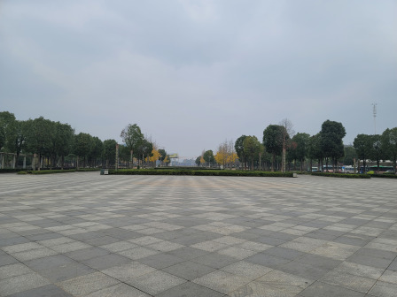 祁东站广场
