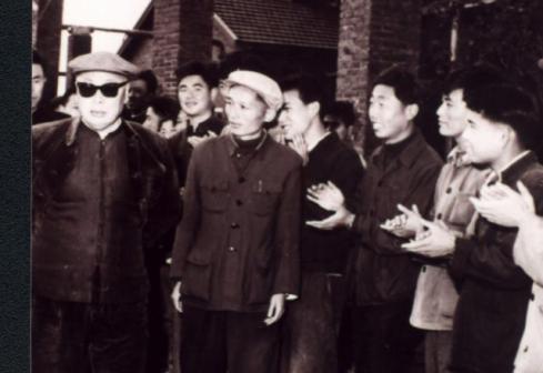 1961年11月4日陈毅视察合肥工业大学