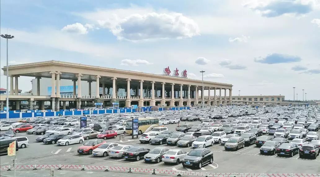 T2航站楼停车场