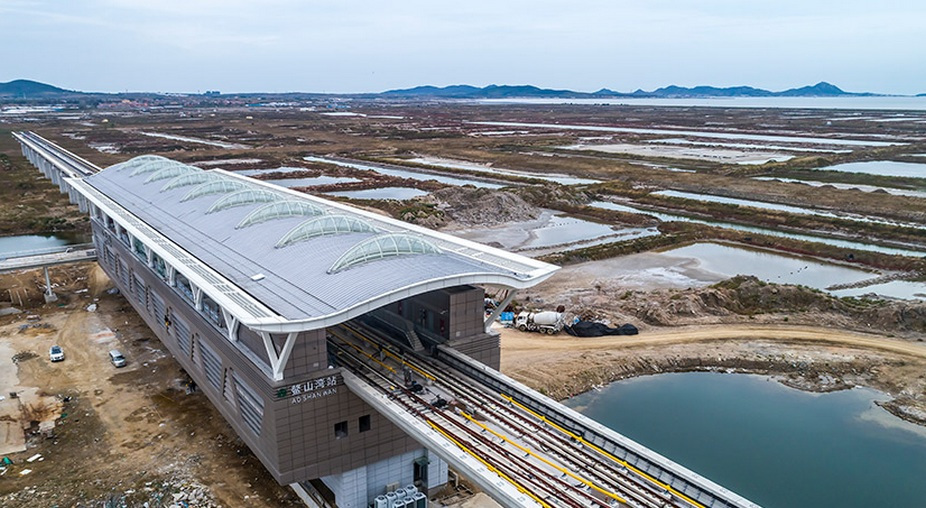 鳌山湾北端大桥滩一带海岸