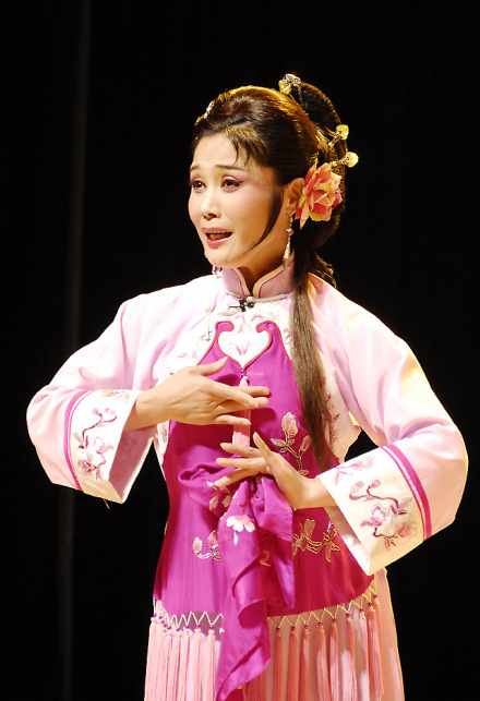 汪菱花剧照