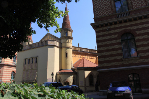 罗兰大学