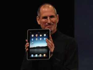 乔布斯手持iPad