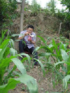 侯丰在外景地