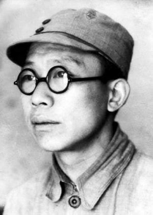 陆定一
