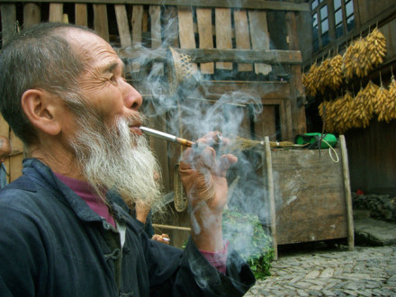 苗族老人就是苗文老师