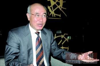 陈万雄