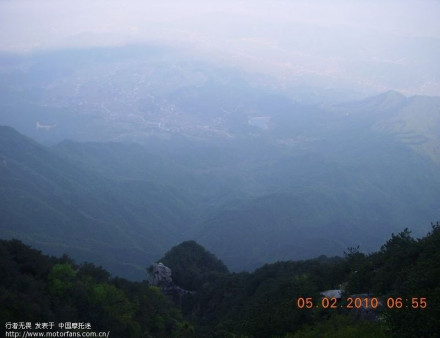 幕阜山