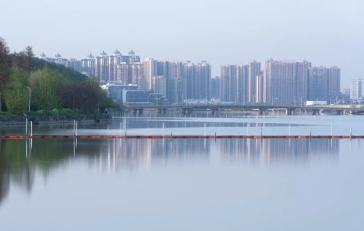 南湖
