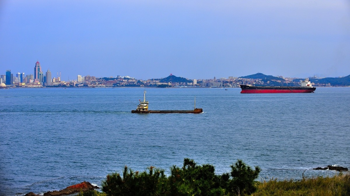 薛家岛和团岛之间的胶州湾东部海域