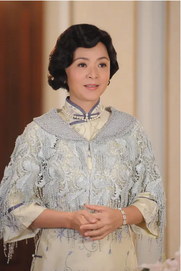 陈玉莲在电视剧《名媛望族》中饰演尔嫣 