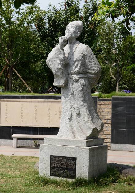 西山桥叶适塑像