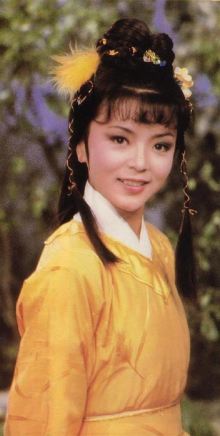 陈玉莲在电视剧《飞鹰》中饰演赵灵 