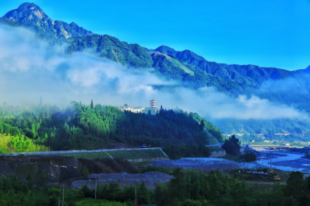 金色清平景区