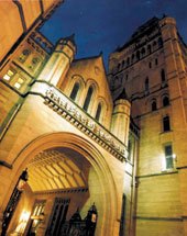曼彻斯特大学主楼 Whitworth Hall