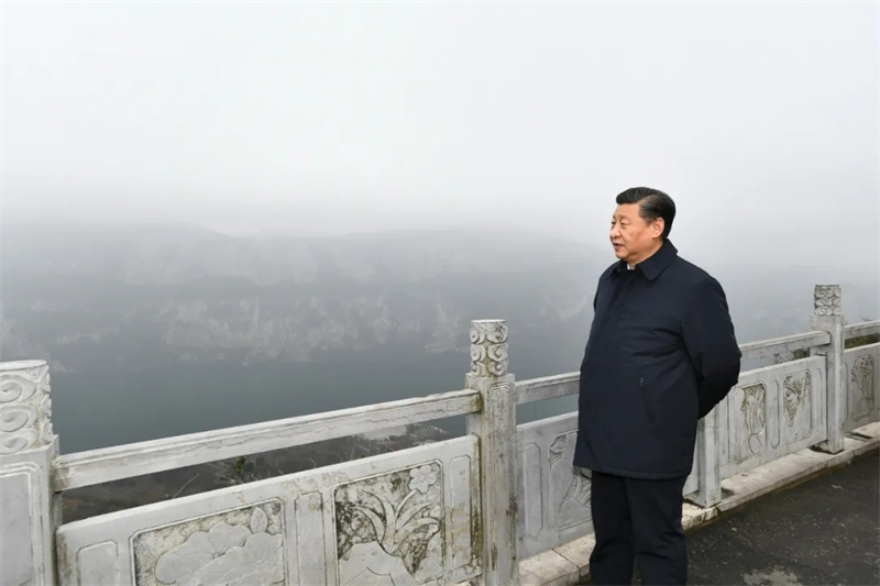 2021年习近平到访黔西