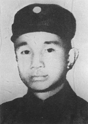 青年粟裕 