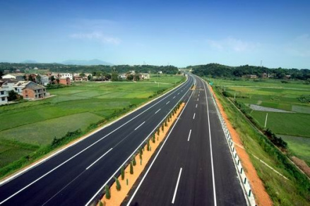 醴陵至湘潭高速公路