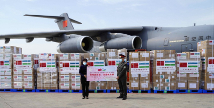 中国空军运20载物资援助乌兹别克斯坦 