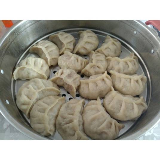 烫面糖蒸饺