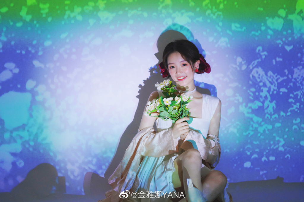 金雅娜写真照
