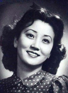 蒋英