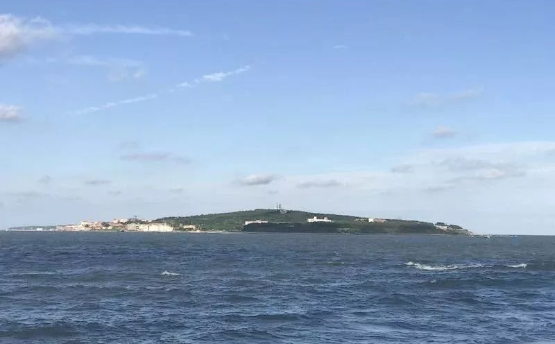 横门湾与田横岛之间海域