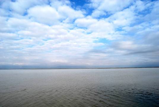 构造湖
