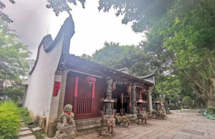纪念董奉的救生堂 