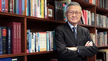 李国能法官