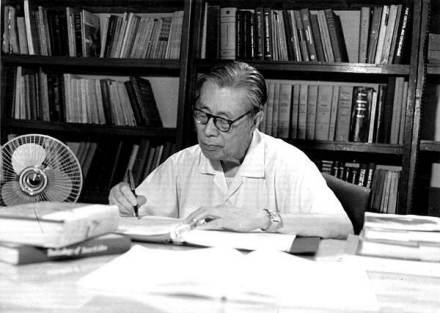 杨石先