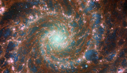 M74星系